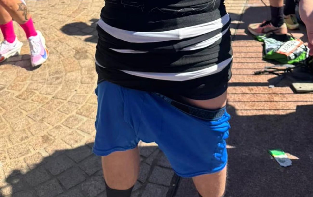 Sydney Runner Breaks Guinness World Record Wearing 53 Pairs of Underwear in Marathon 2