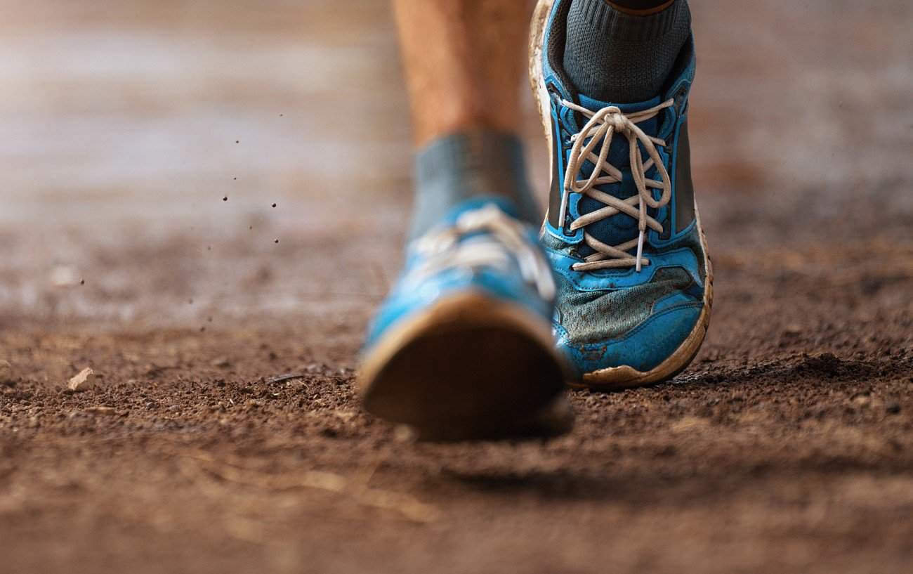 Wet shop running shoes