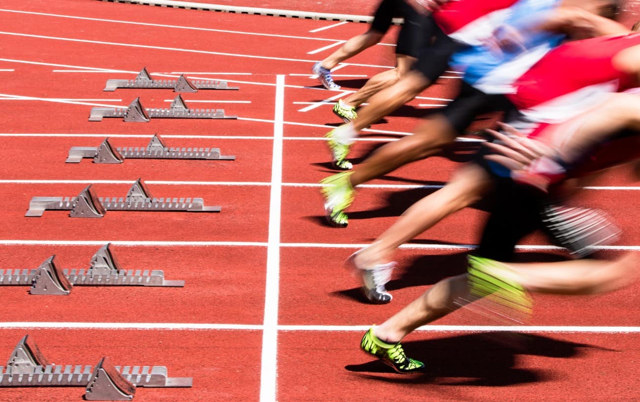 Sprinting vs. Jogging: Which is Best For Your Body? - Old School Labs