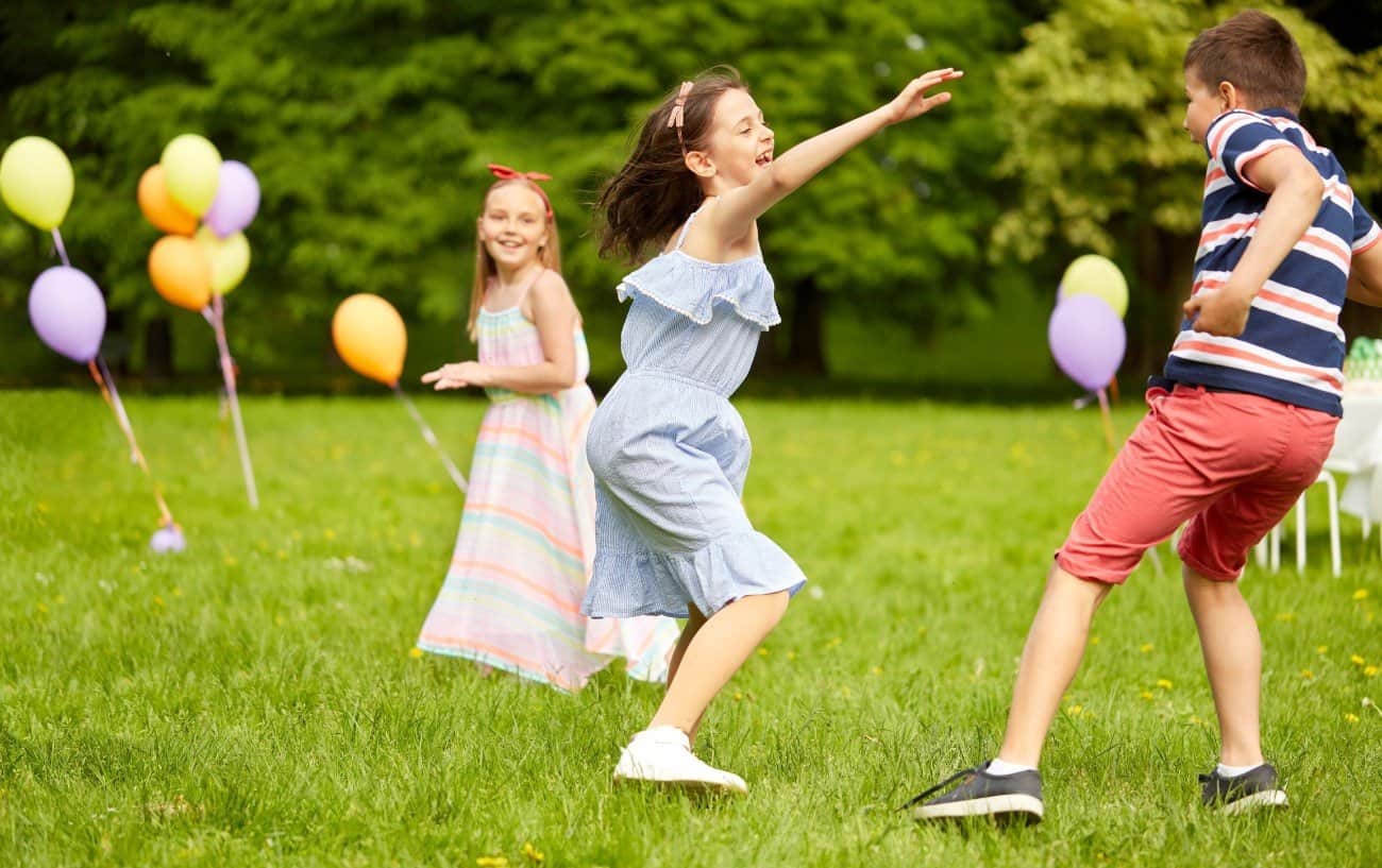 16 Great Outdoor PE Games For Kids