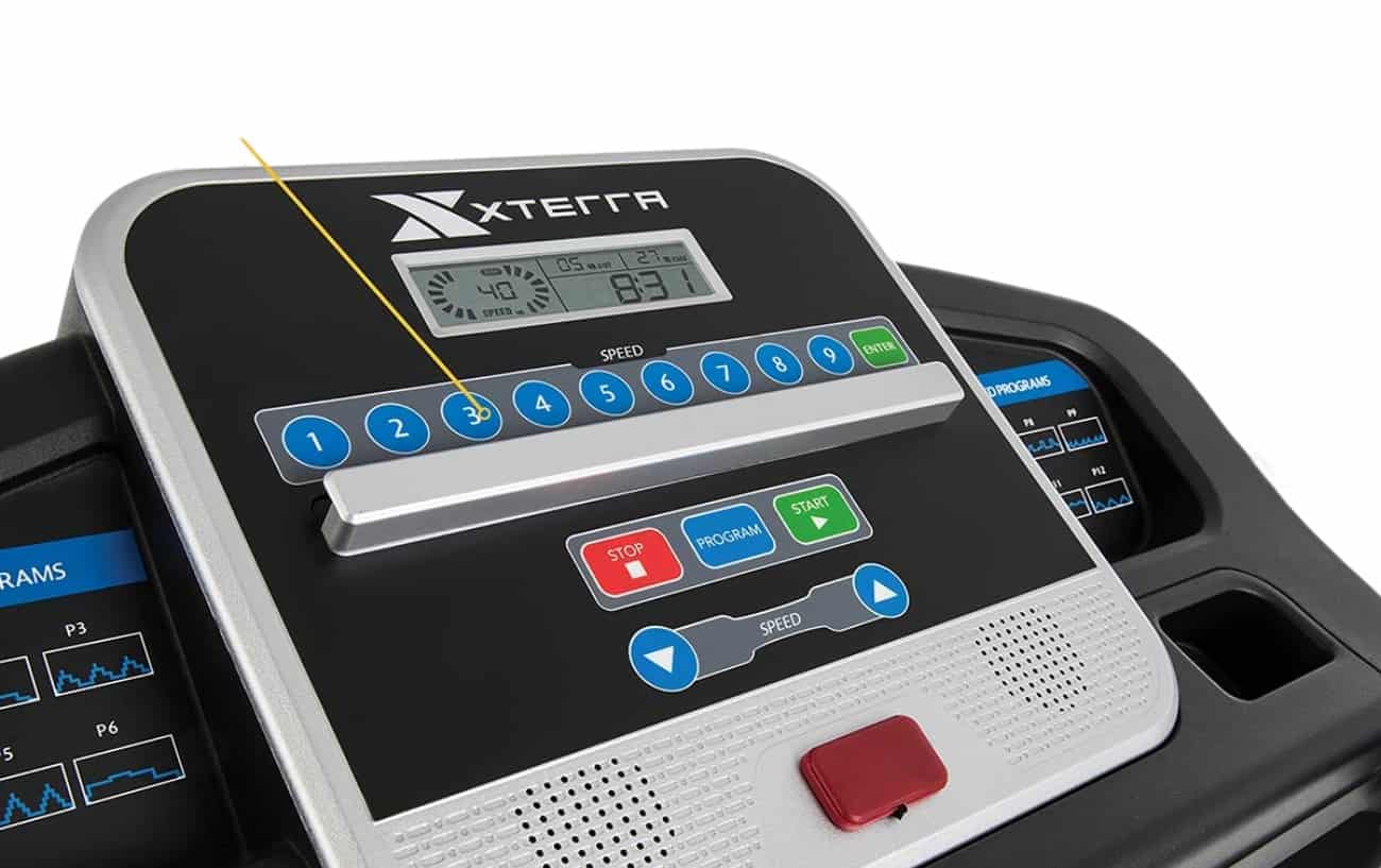 Foto de la Consola de la Cinta de Correr Plegable XTERRA Fitness TR150