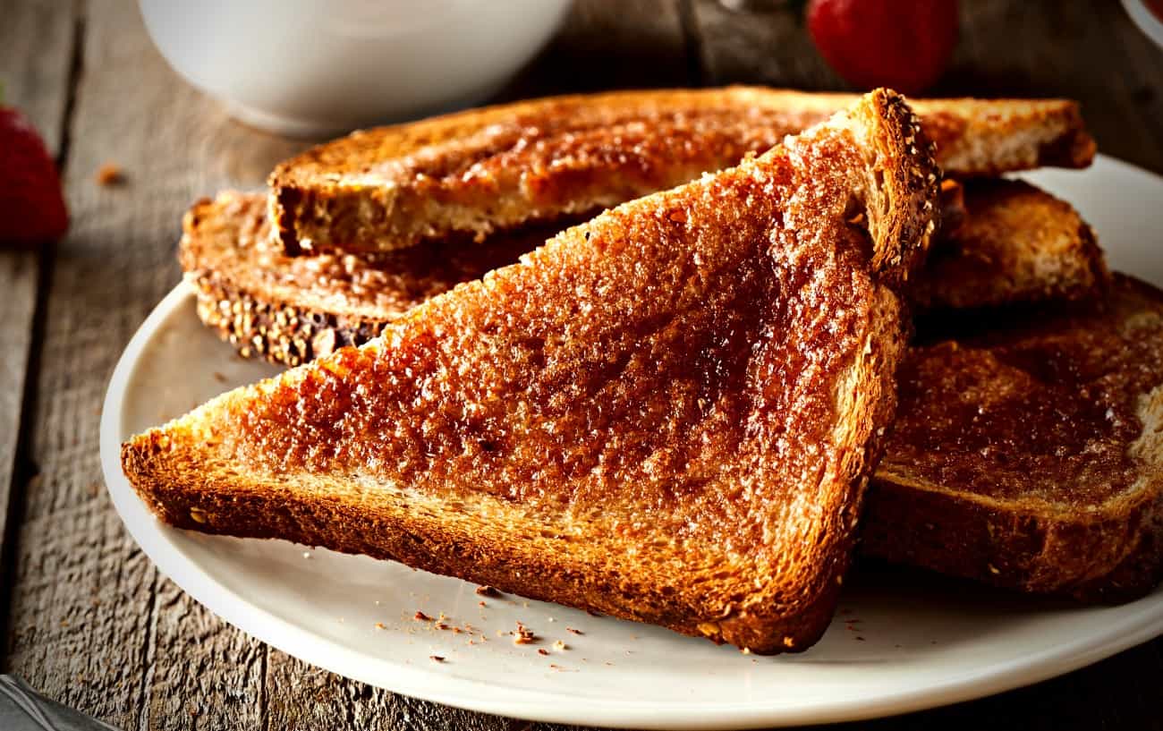 A plate of toast.