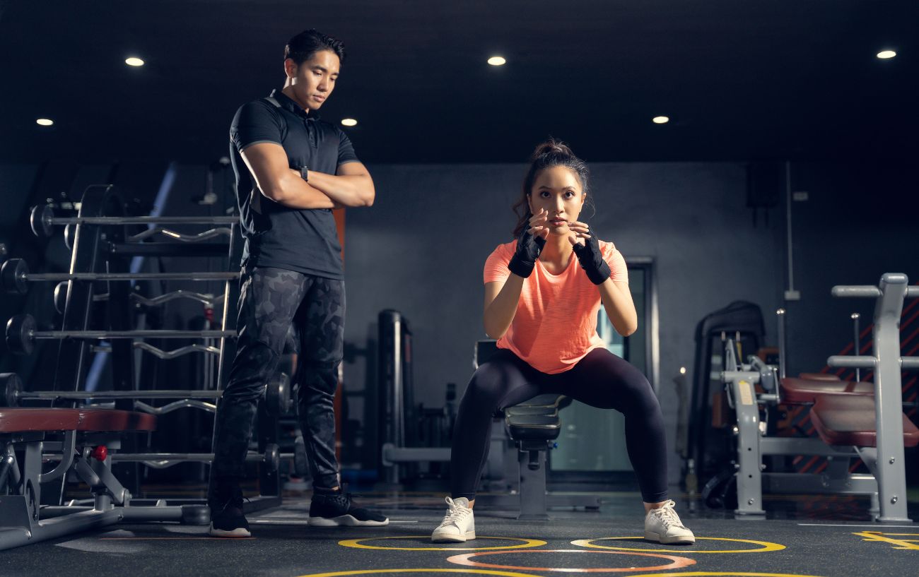 First Time Going To The Gym? 6 Helpful Tips + Sample Workout