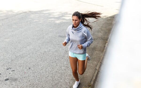 why-do-i-taste-blood-when-i-run-6-possible-causes-solutions