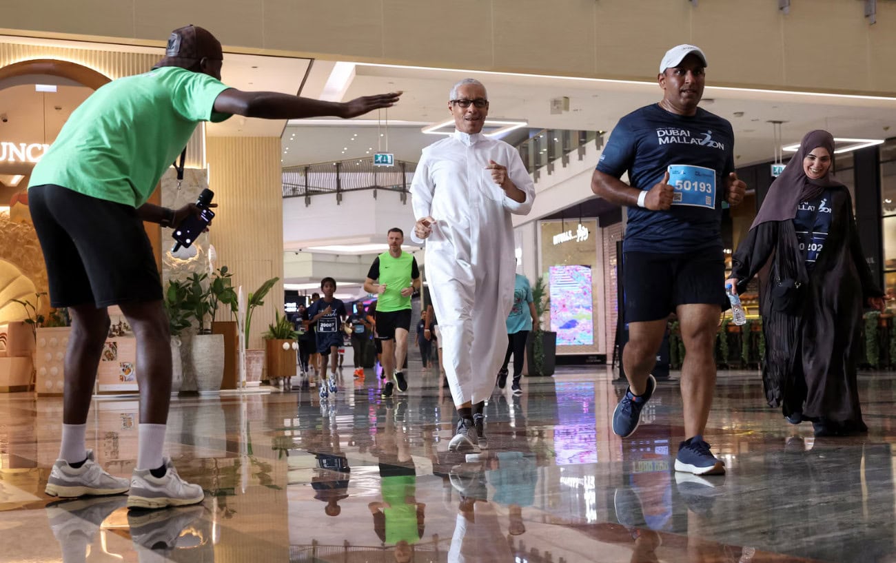 Dubai Turns Malls Into Running Tracks as Summer Heat Soars Past 50 C 3
