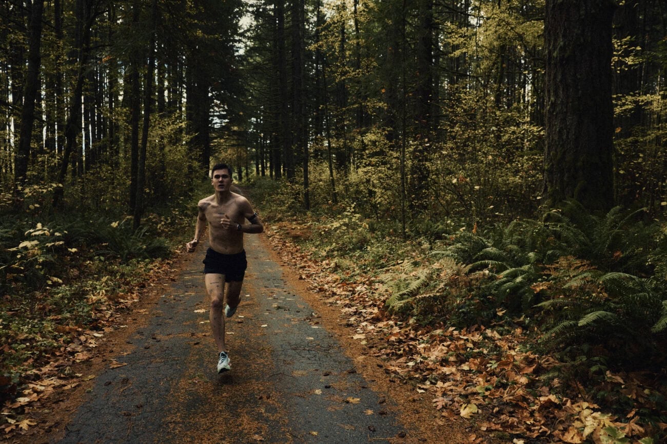 Jakob Ingebrigtsen Just Put His Name on a Running Watch. Here's What's Inside It. 3