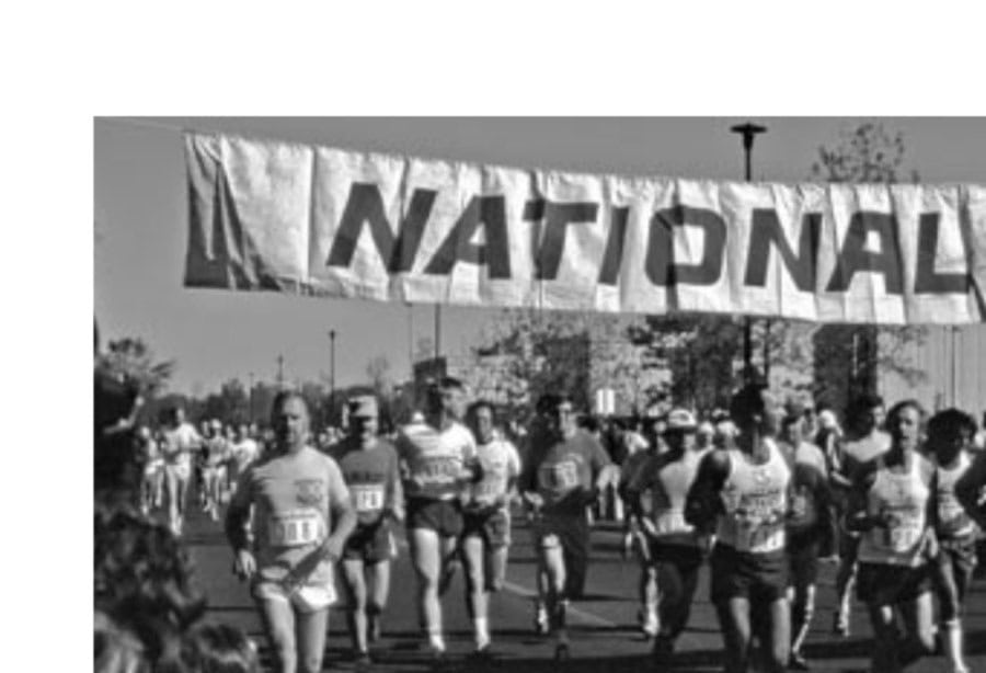 My Most Unforgettable Marathon: March/April 2007 9 A leisurely start with my Carleton buddies (I am second from the left).