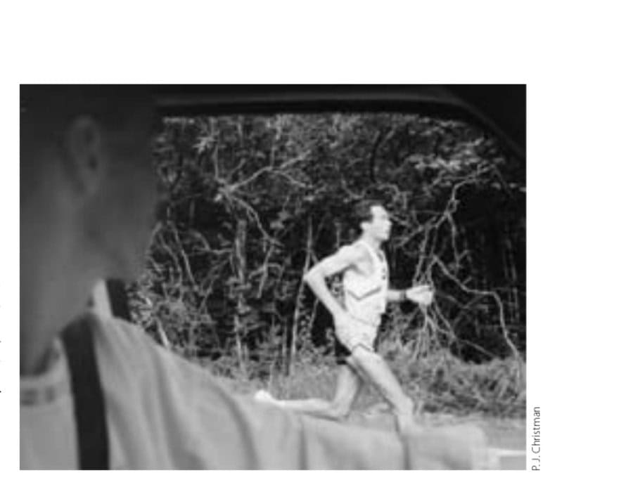 The passing Oyster van checks out Mambu Baddu team leader Alberto Salazar.
