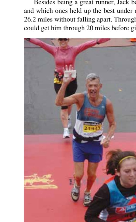 The Belle Watlings 9 Jack Meegan runs in the 2009 Boston Marathon, his last. If you look closely, you can see the duct tape holding his Nike Terra TCs together.