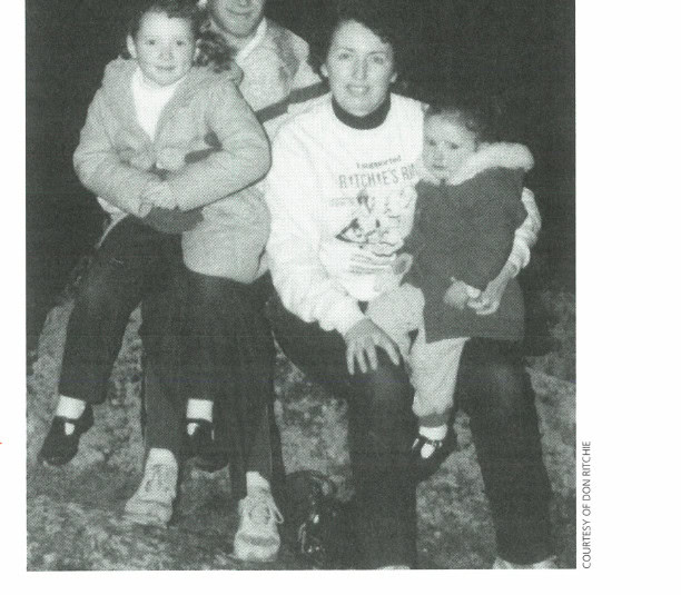 The Long and Winding Road 11 Don, his wife Isobel, and daughters, Claire and Anna, before the start of the 1987 run.