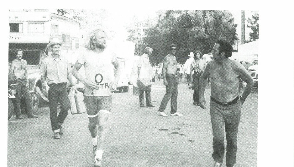 Gordy and Cow Mountain Clyde head out of Michigan Bluff in the historic 1974 race.