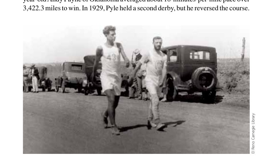 The front runners, Andy Payne (#43) and Peter Gavuzzi (#103), on Route 66 in Oklahoma.
