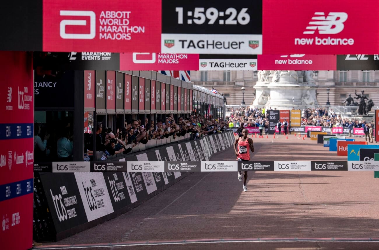 Sawe Banks $355,000 in London for Sub-Two Marathon 1