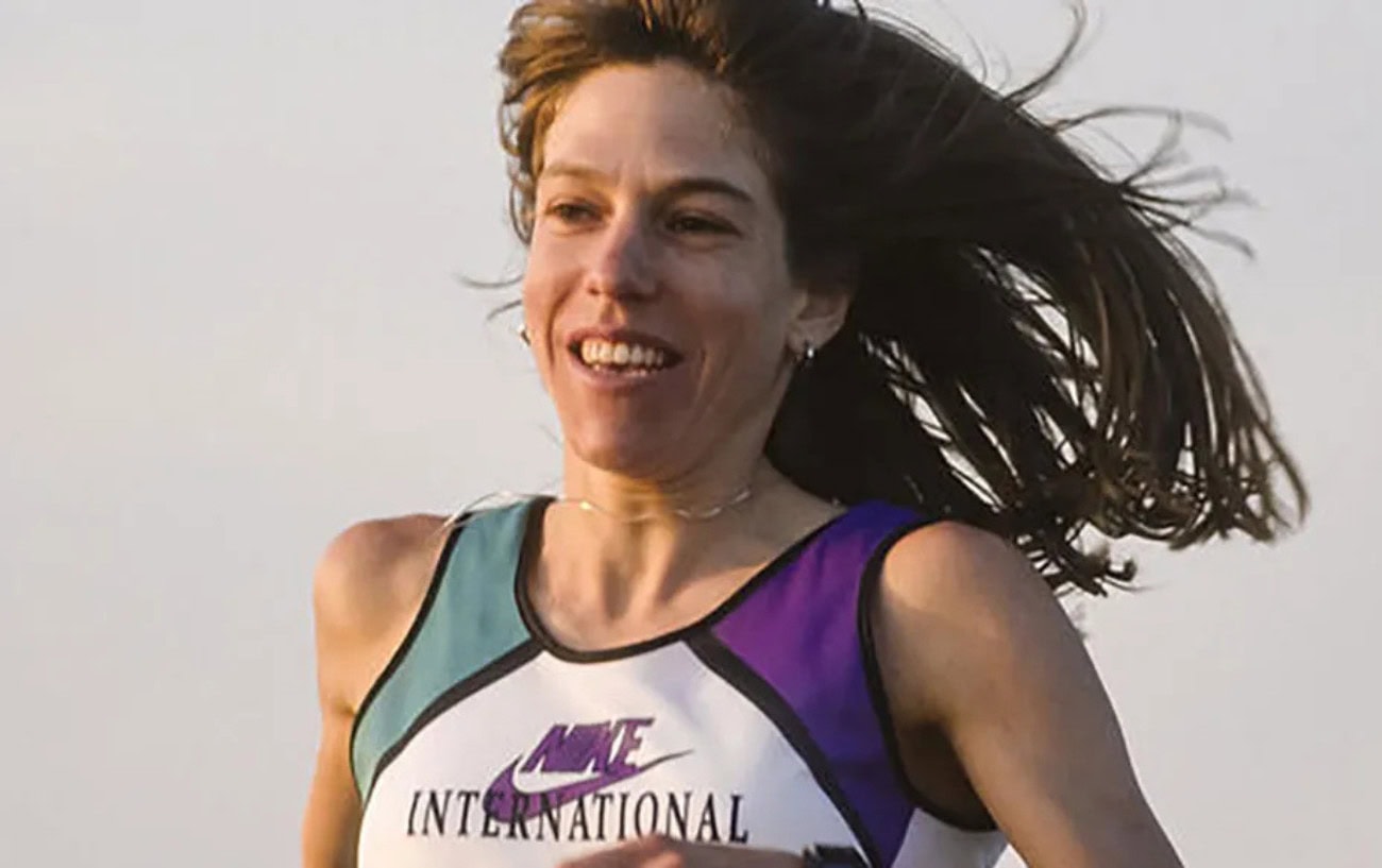 Ultrarunning Icon Ann Trason Reaches 100 Miles at Across the Years With A Walker 2