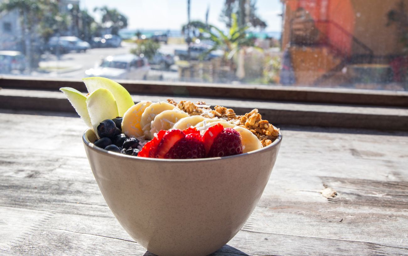 are-acai-bowls-healthy-the-truth-from-our-nutrition-coach