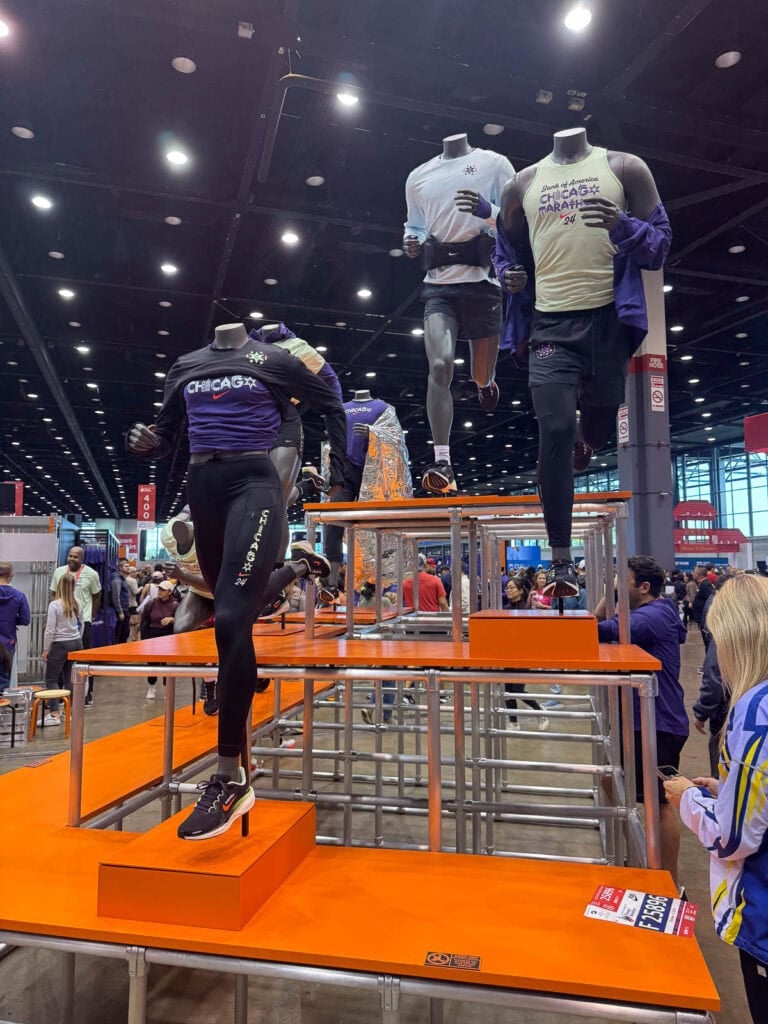 The Best Gear of the 2024 Chicago Marathon Expo 10 The Best Gear of the 2024 Chicago Marathon Expo 10