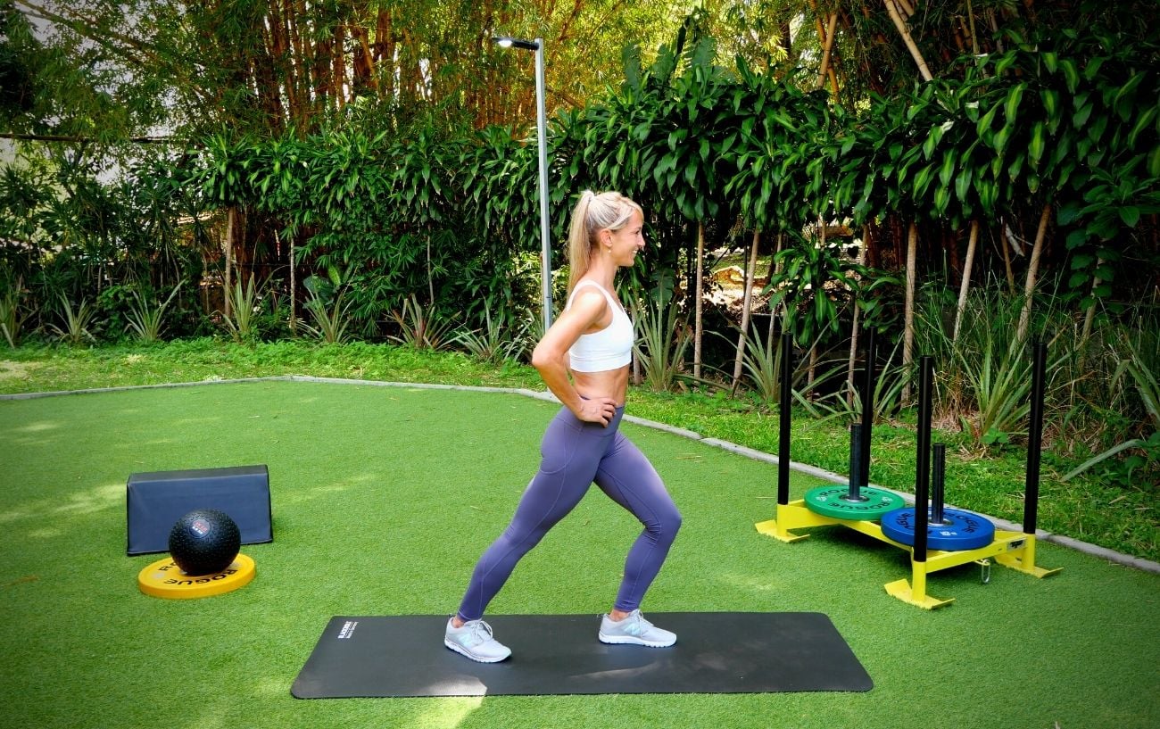 Tight Ankles? Here's What Causes It&mdash;and the Best Ankle Mobility Exercises to Fix It 1