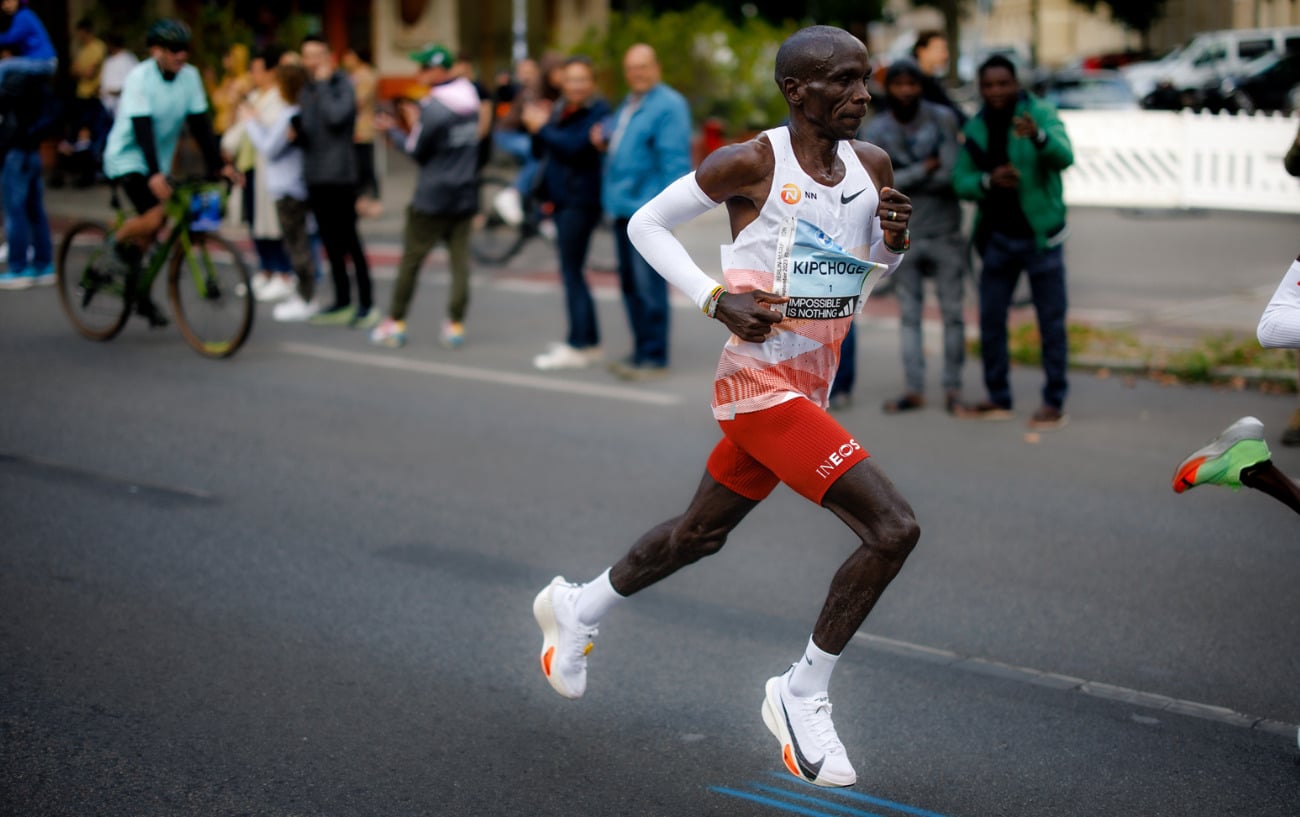 Kipchoge Announces Sanlam Cape Town Marathon Is The First Stop On His World Tour — and He Could Make History While He's There 1