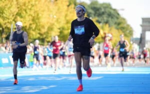 Harry Styles Breaks 3 Hours At Berlin Marathon With 2:59:13 Finish