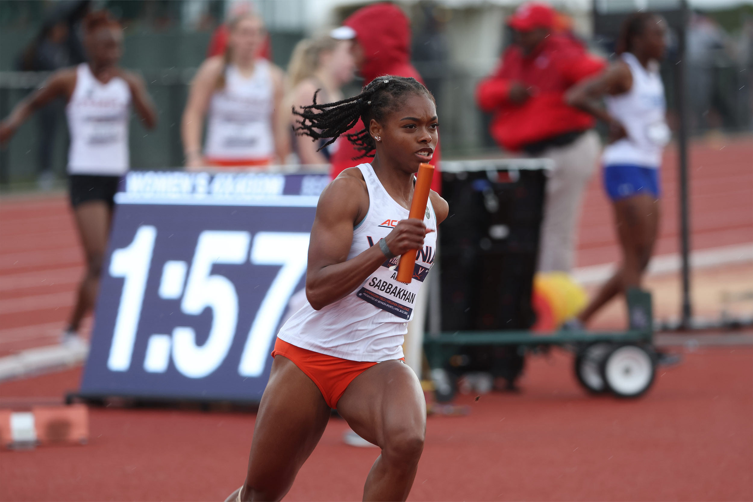 NonRunner Challenges University Of Virginia Track Athlete, And It