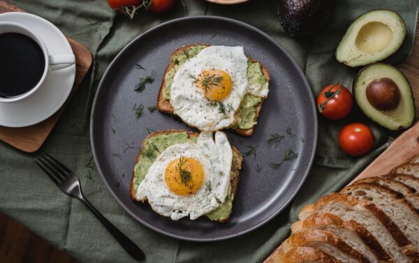 What Is The Healthiest Way To Eat Eggs? 6 Tips For Healthy Eggs