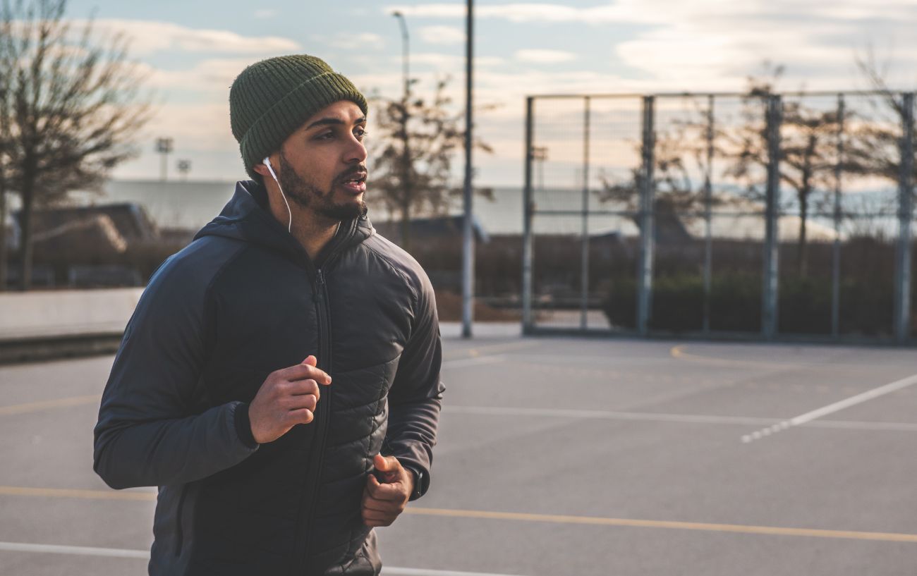How To Run Longer Without Stopping 2 A person trying to figure out how to run longer without stopping.
