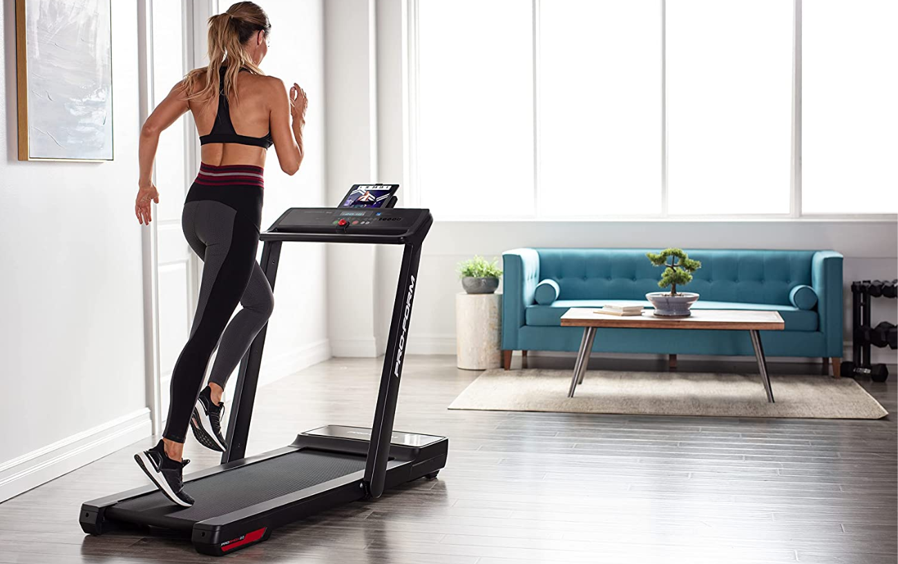 How To Improve Running Form: 29 Ways To Run More Efficiently 3 A trail runner running.