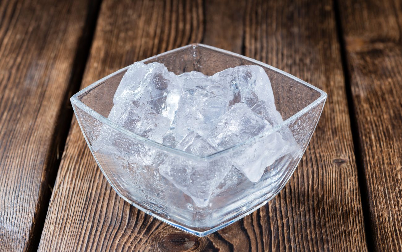 A bowl of ice.