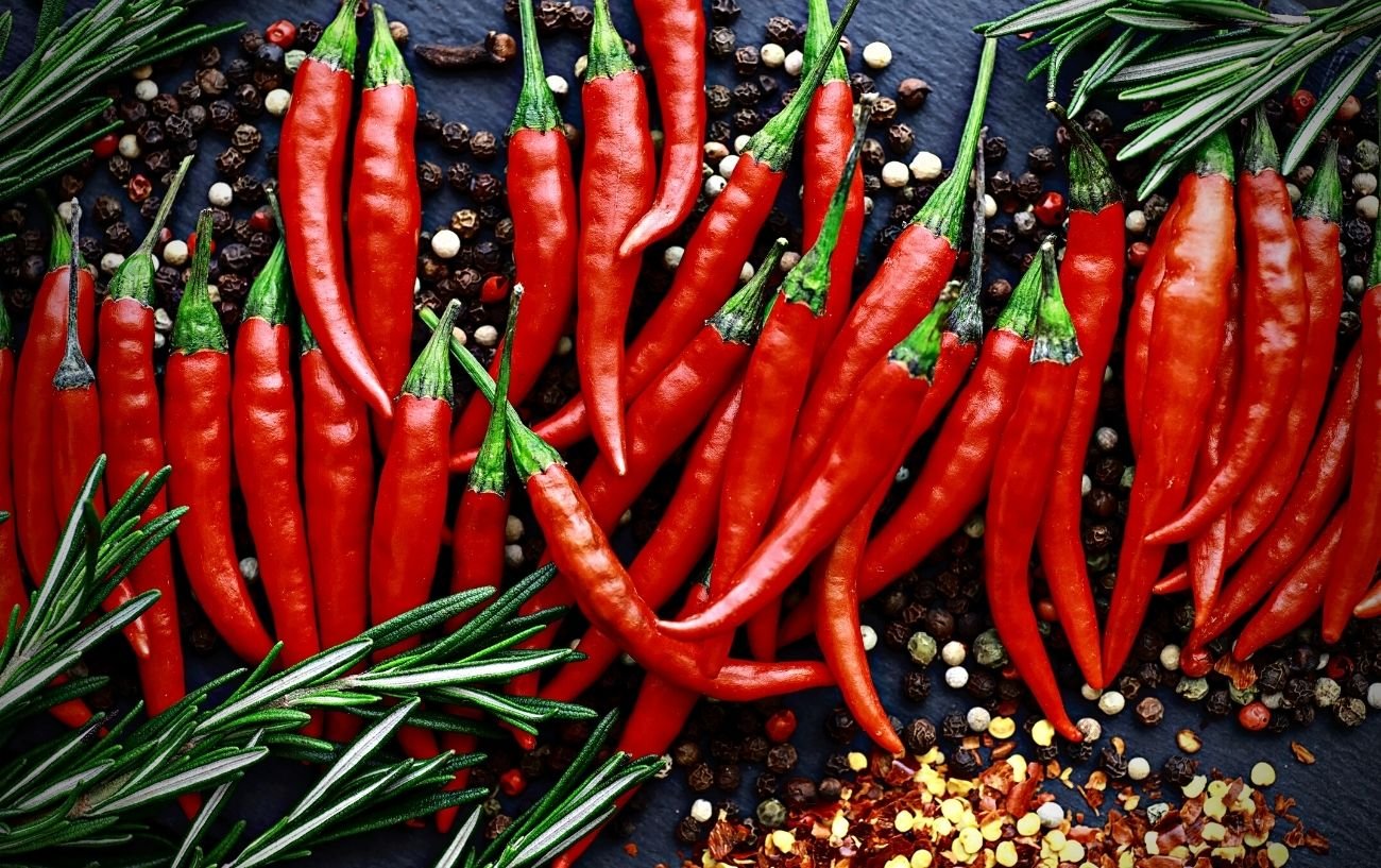 Spicy Food Is Healthy: Hot Chili Pepper Health Benefits