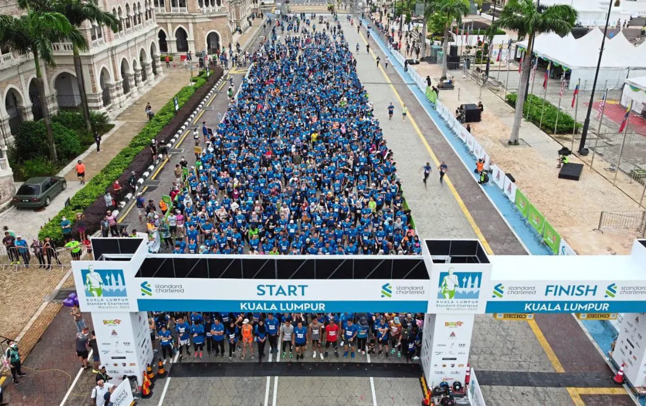 Two Runners Were Hit by a Motorcycle on the Kuala Lumpur Marathon 10K Course 1