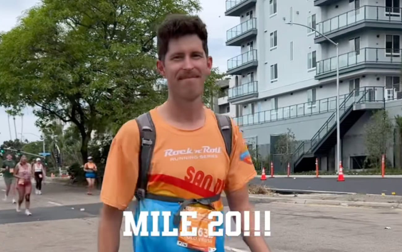 Man Brags He’d Run A Marathon With No Training So His Wife Signed Him Up (Guess His Time) 1 Man Brags He’d Run A Marathon With No Training So His Wife Signed Him Up (Guess His Time) 1