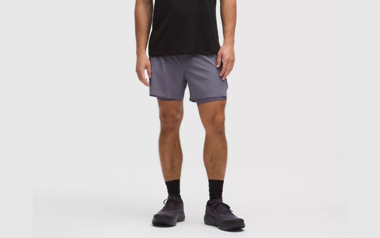 Why Do Running Shorts Without Pockets Even Exist? 6