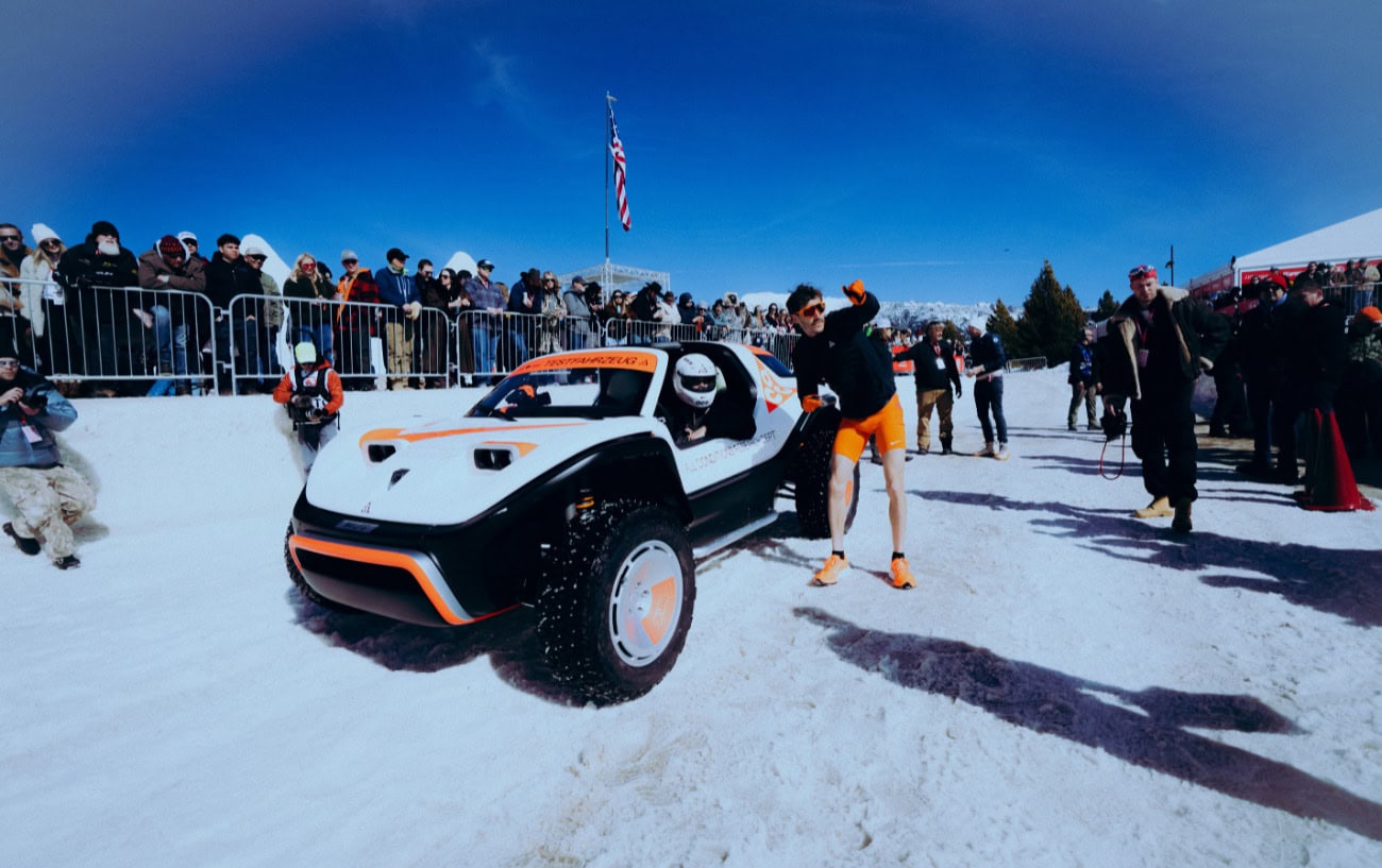 Nike Sent a Runner to Race a Car on Ice. He Stopped for Hot Chocolate. 5