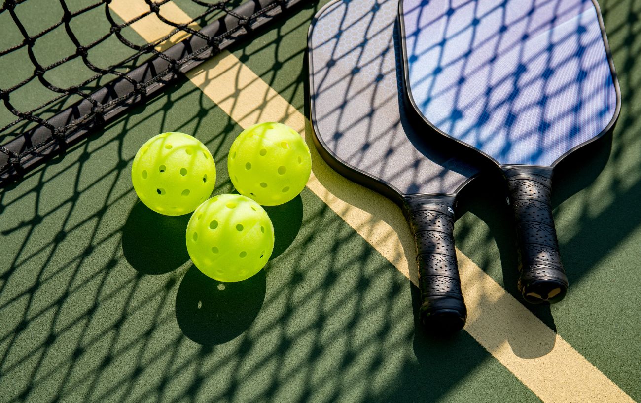 The difference between Padel balls and Tennis balls