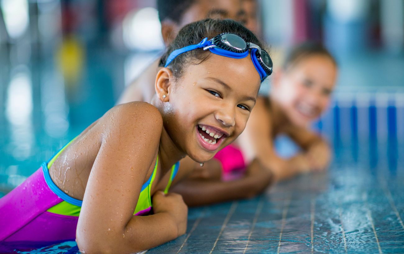 8 Great Swimming Pool Games For Kids