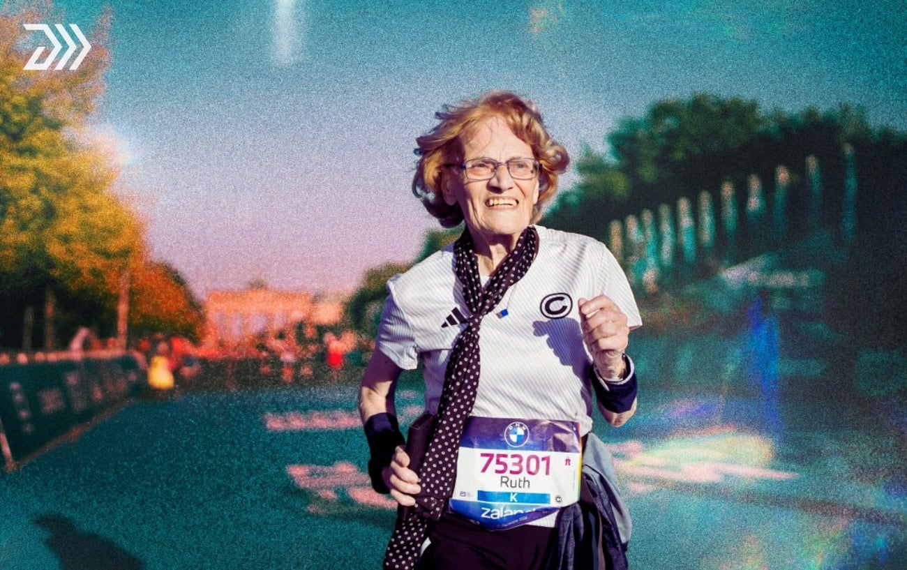 An 88-Year-Old Woman Finished the Berlin Marathon After a Stranger Talked Her Out of Quitting 1 An 88-Year-Old Woman Finished the Berlin Marathon After a Stranger Talked Her Out of Quitting 1