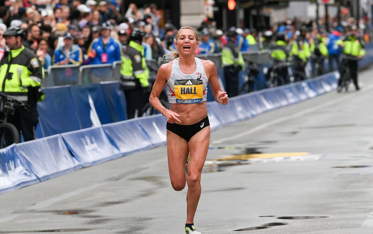 Sara Hall Signs On as a Pacer, Then Runs Her Way to Second at the Houston Marathon 3 Sara Hall Signs On as a Pacer, Then Runs Her Way to Second at the Houston Marathon 3