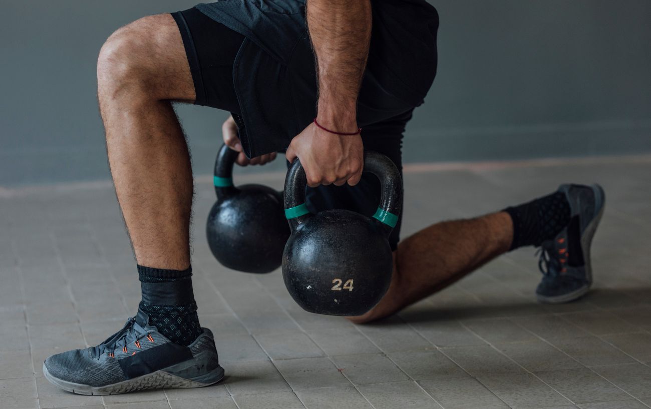 Split Squat Vs Lunge: How They're Different + Why You Should Do Both