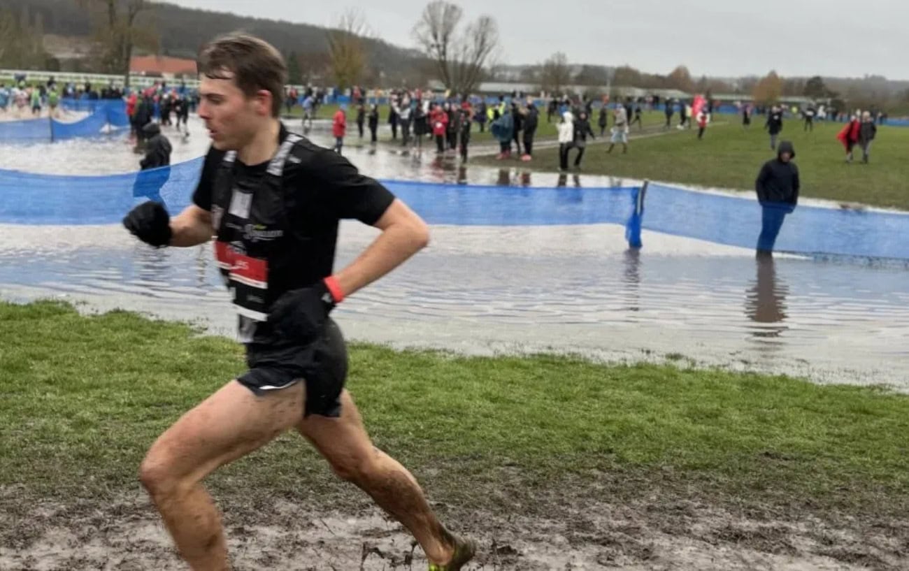 A River Crashed France's Cross Country Championships. The Runners Kept Going. 2 A River Crashed France's Cross Country Championships. The Runners Kept Going. 2