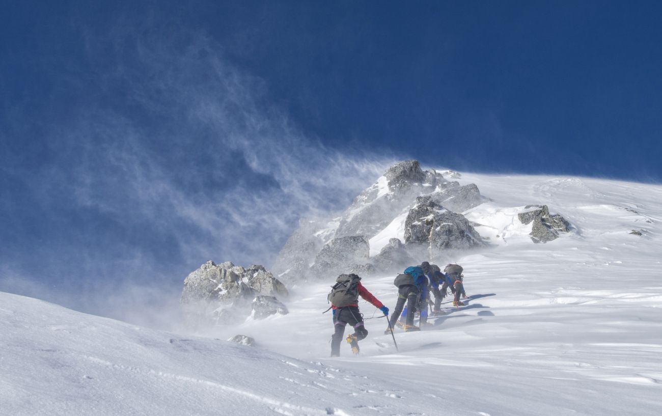 How to acclimatize for high altitude ski touring