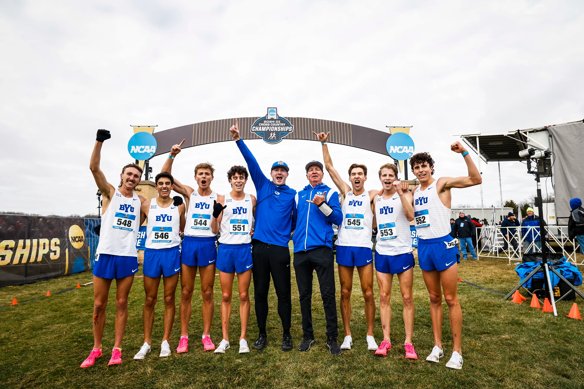 Why is the BYU Cross-Country Team Slathering Olive Oil All Over Their Bodies? 3