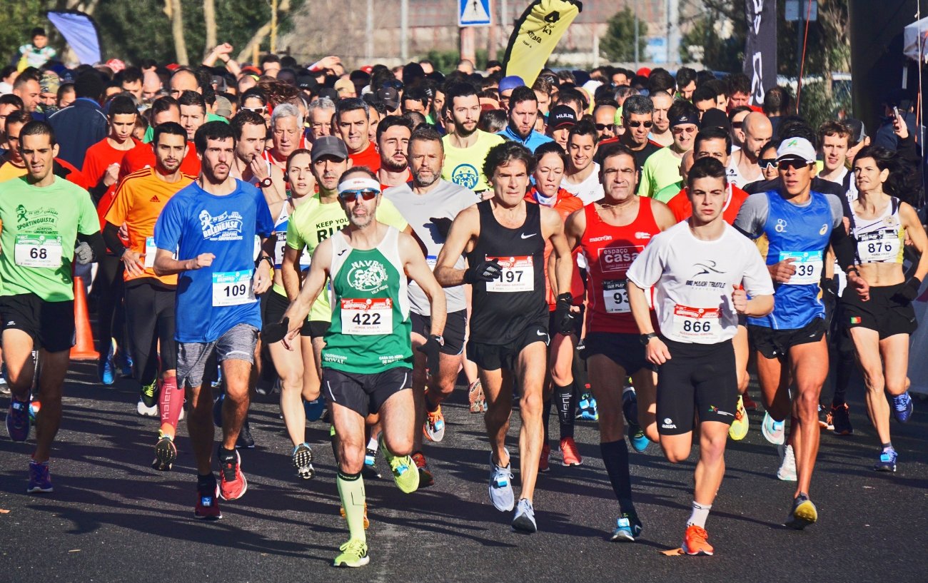 grupo de corredores en una carrera