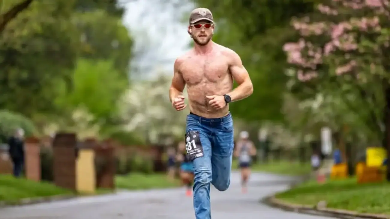 Truett Hanes AKA ‘Jeans Guy’ Is Running Leadville… In Jeans (Of Course) 1