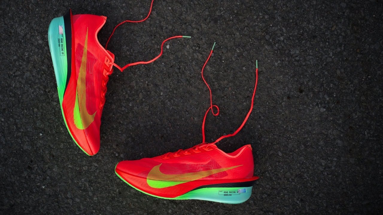 The 5 Best Supershoes Right Now: Carbon Plate Running Shoes for Race Day 3 The 5 Best Supershoes Right Now: Carbon Plate Running Shoes for Race Day 1